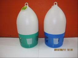 國產(chǎn)精品塑料飲水器 匠心設計，健康生活新選擇